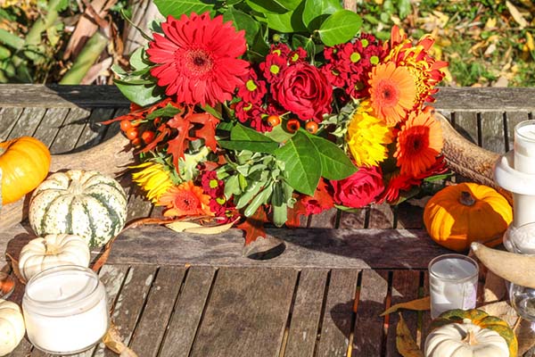 Wickedly Good Verses to Include with Your Halloween Flowers
