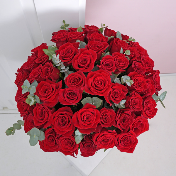 Valentine 50 Magnificat La Vie En Rouge Vase