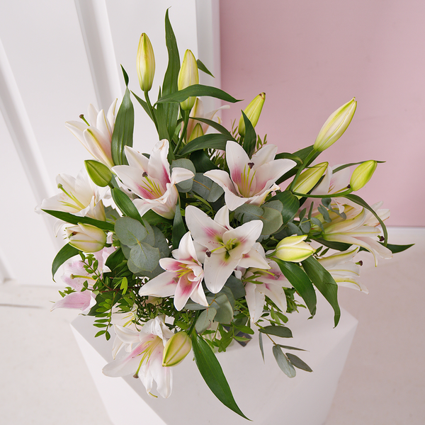 Mother's Day Pink Lily Vase