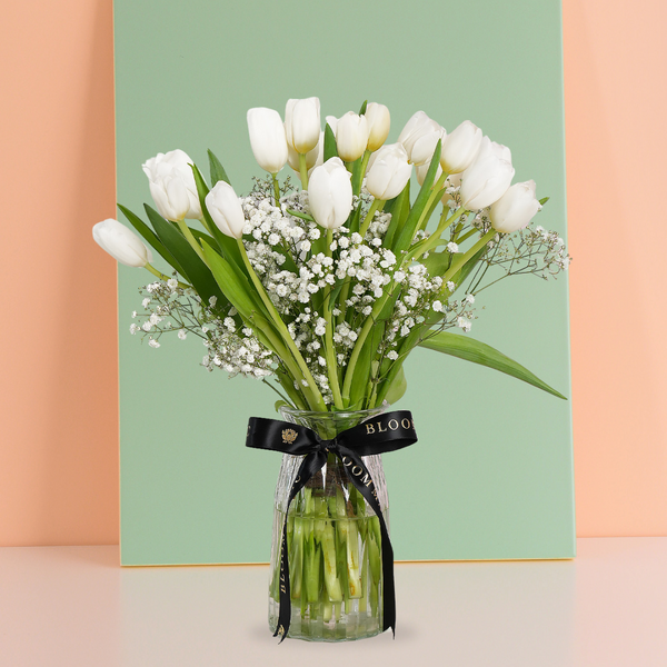 Valentine White Tulip Delight