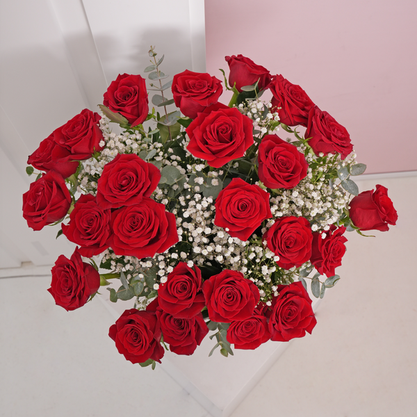 Valentine 24 Luxury La Vie En Rouge Vase