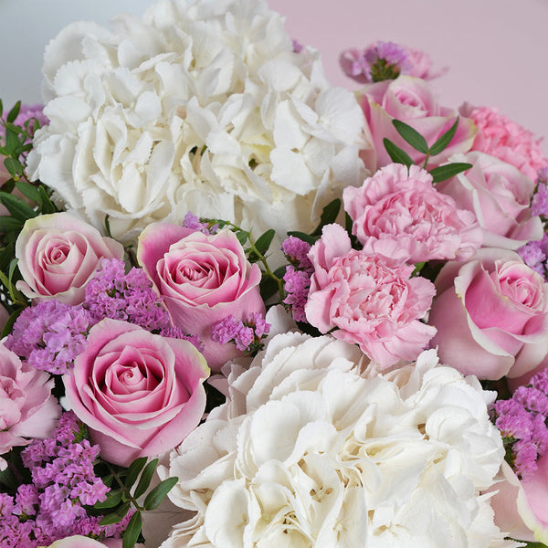 Mother's Day White & Pink Jardin Enchanté