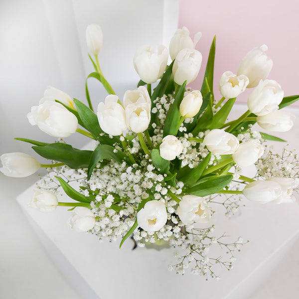 Valentine White Tulip Delight