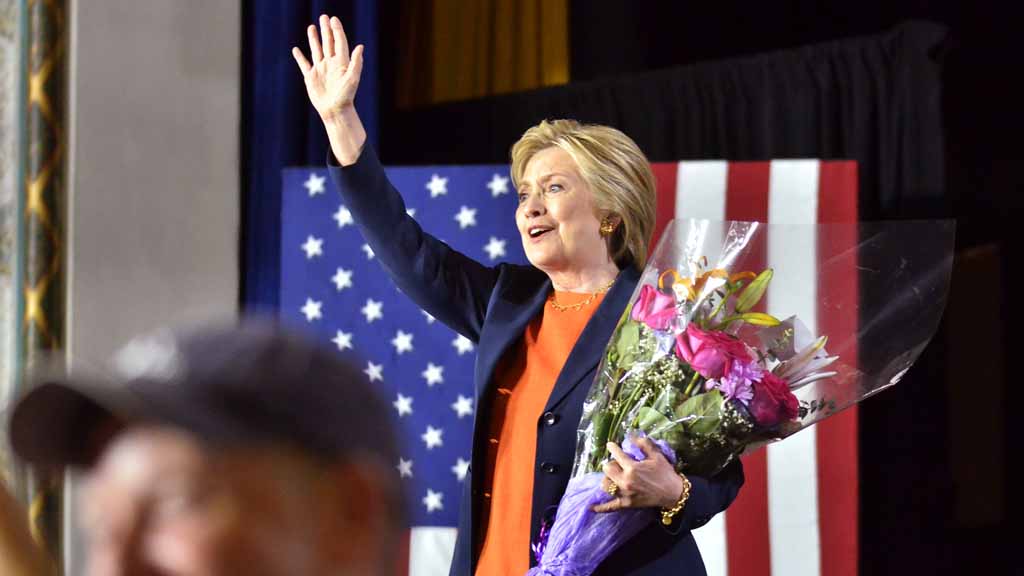 Send Sympathy Flowers to Hillary Supporters.. Make Flowers Great Again!