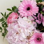 Mother's Day Pretty Pink Les Pétales d'Amour