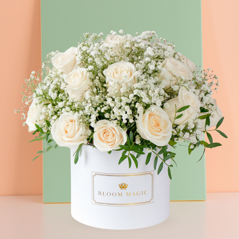 Women's Day La Vie En Blanc