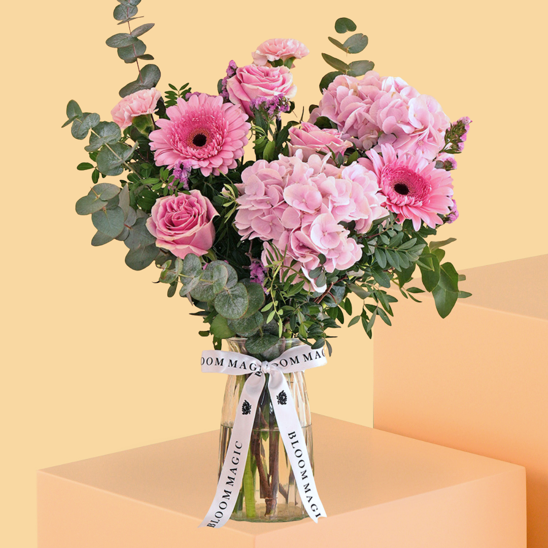 Mother's Day Pretty Pink Les Pétales d'Amour