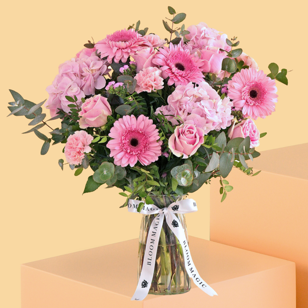 Mother's Day Pretty Pink Les Pétales d'Amour